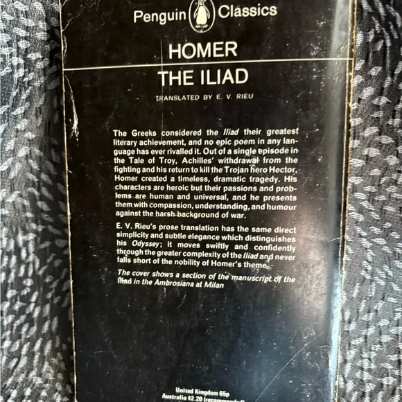 Penguin Classics 'The Iliad' by Homer - Picture 2 of 3